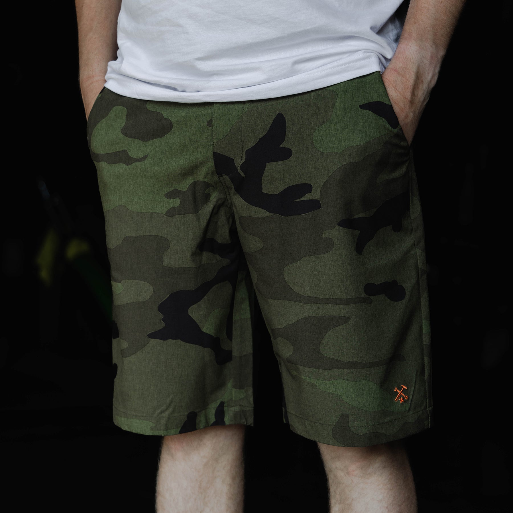 charbon シャルボン DAZZLE CAMOUFLAGE SHORTS M charbon シャルボン DAZZLE CAMOUFLAGE SHORTS M