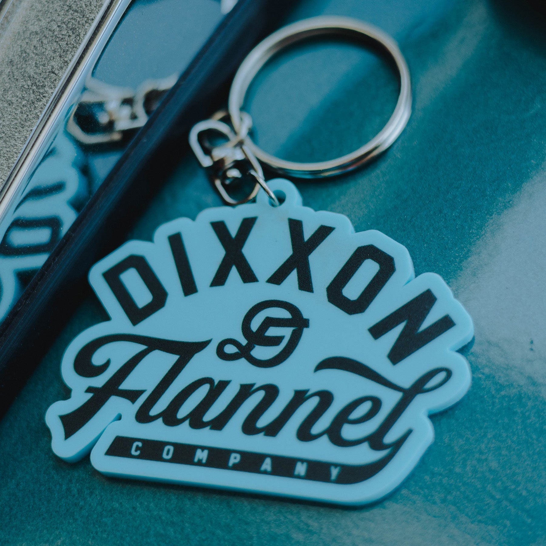 Pastime Keychain - Tiffany & Black - Dixxon Flannel Co.