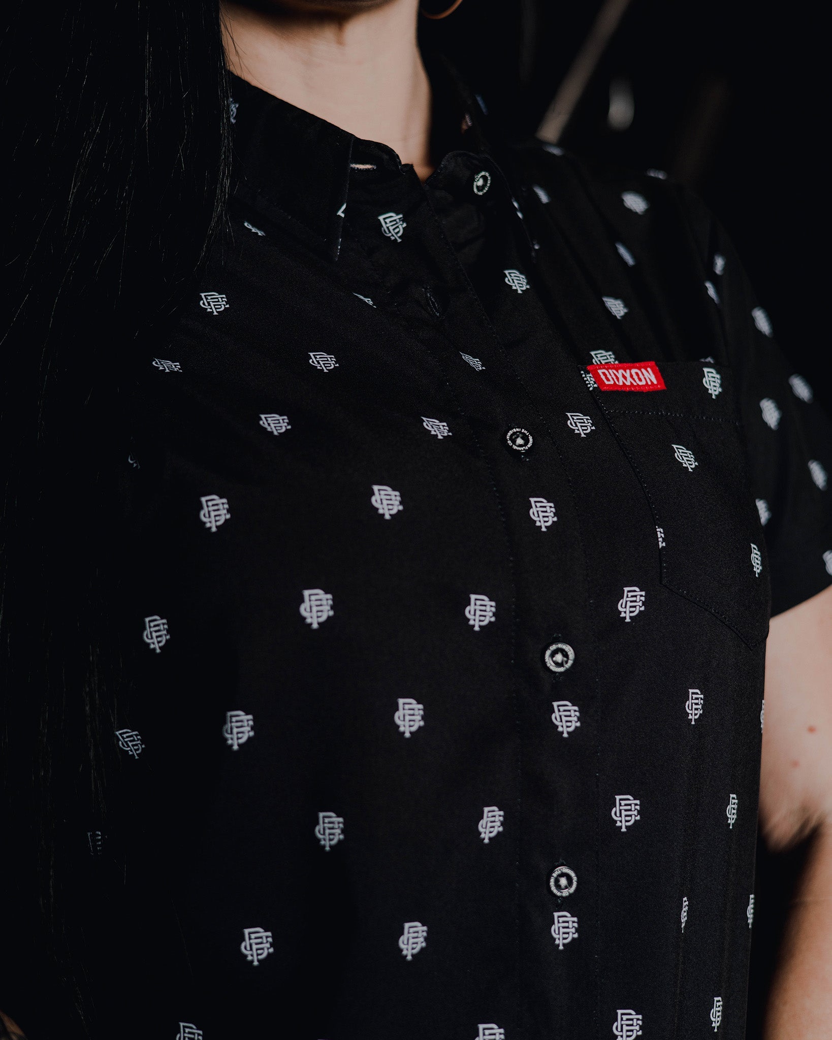 Women's Insignia Short Sleeve - Black & White - Dixxon Flannel Co.