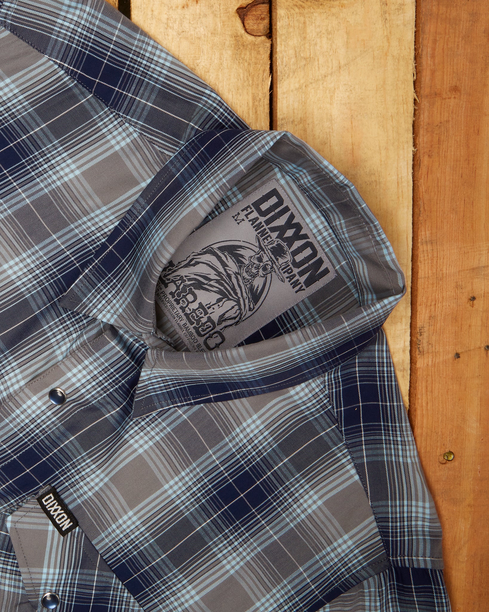 Dixxon Laredo Mens Bamboo Short Sleeve